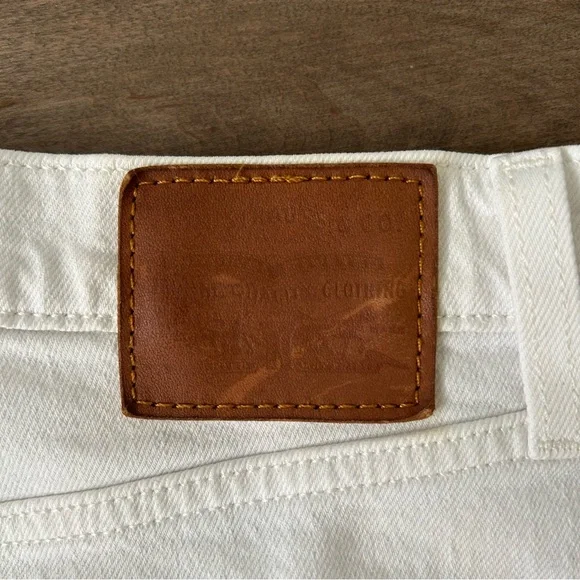 Levi’s Ribcage Straight Jean - Picture 8 of 13